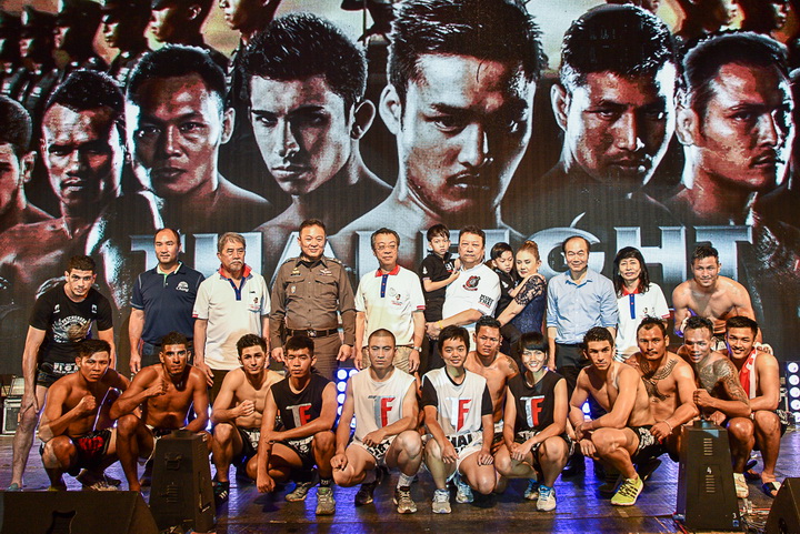 iamcar_isuzu thaiflight2